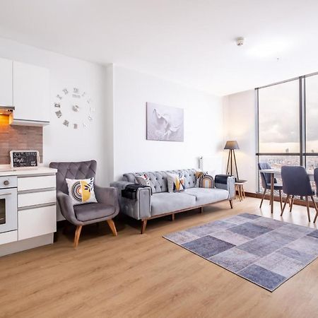 Charming Flat With City View In Atasehir Istanbul Exterior photo